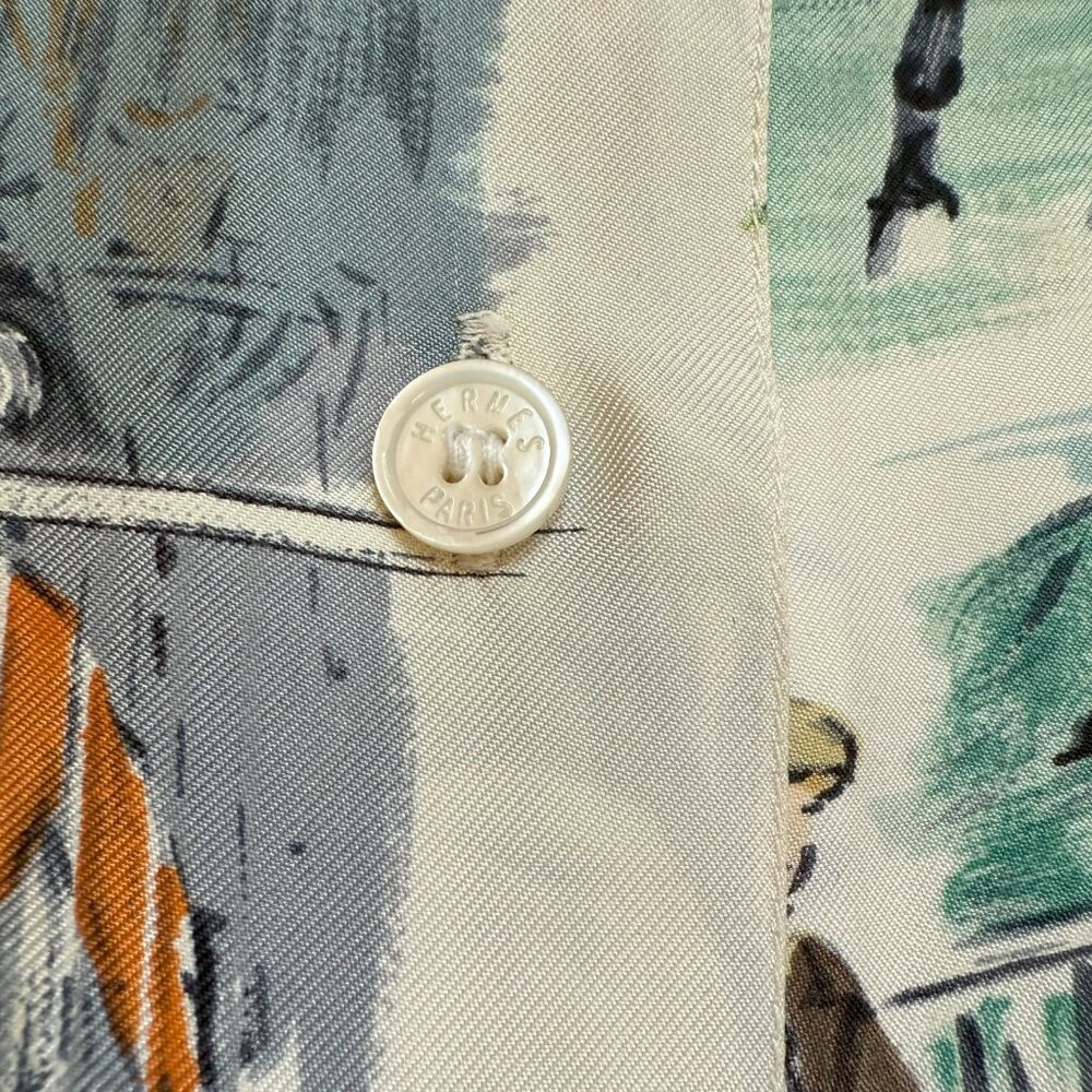 RARE Hermes "Chantilly" magnificent silk logo print blouse - Picture 7 of 12